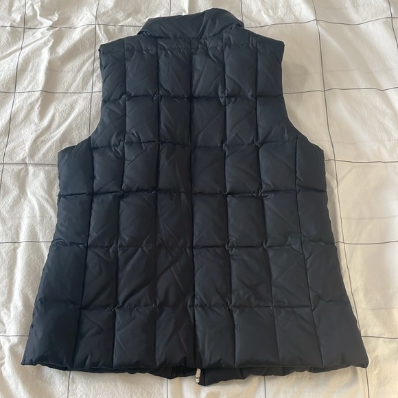 Gap Quilted Down Filled Puffer Vest with Zippered Fleece Lined Pockets sz S - Picture 2 of 6